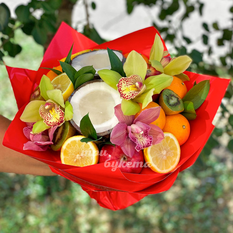Фруктовый букет с орхидеями (вид сверху)